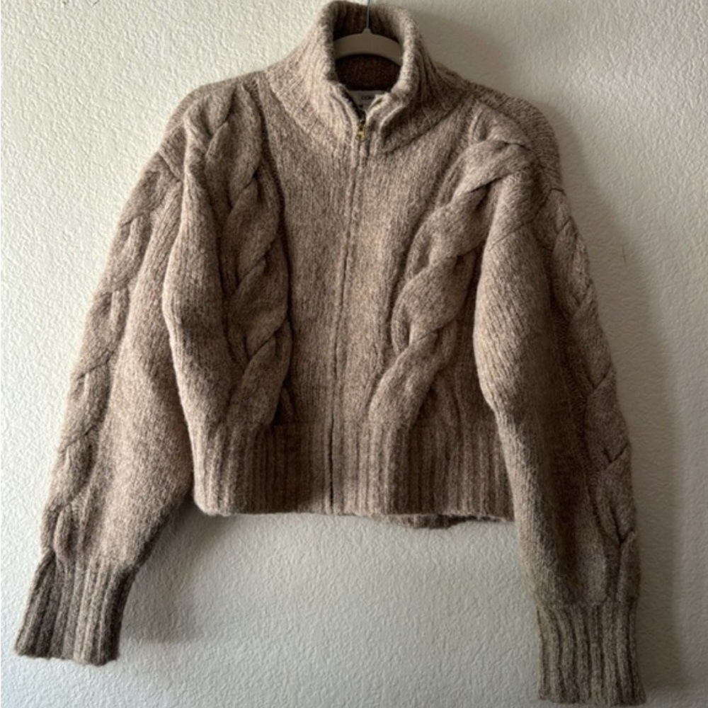 OZMA Finley zip up sweater in Bark